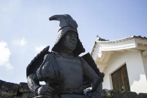 竹中半兵衛像
